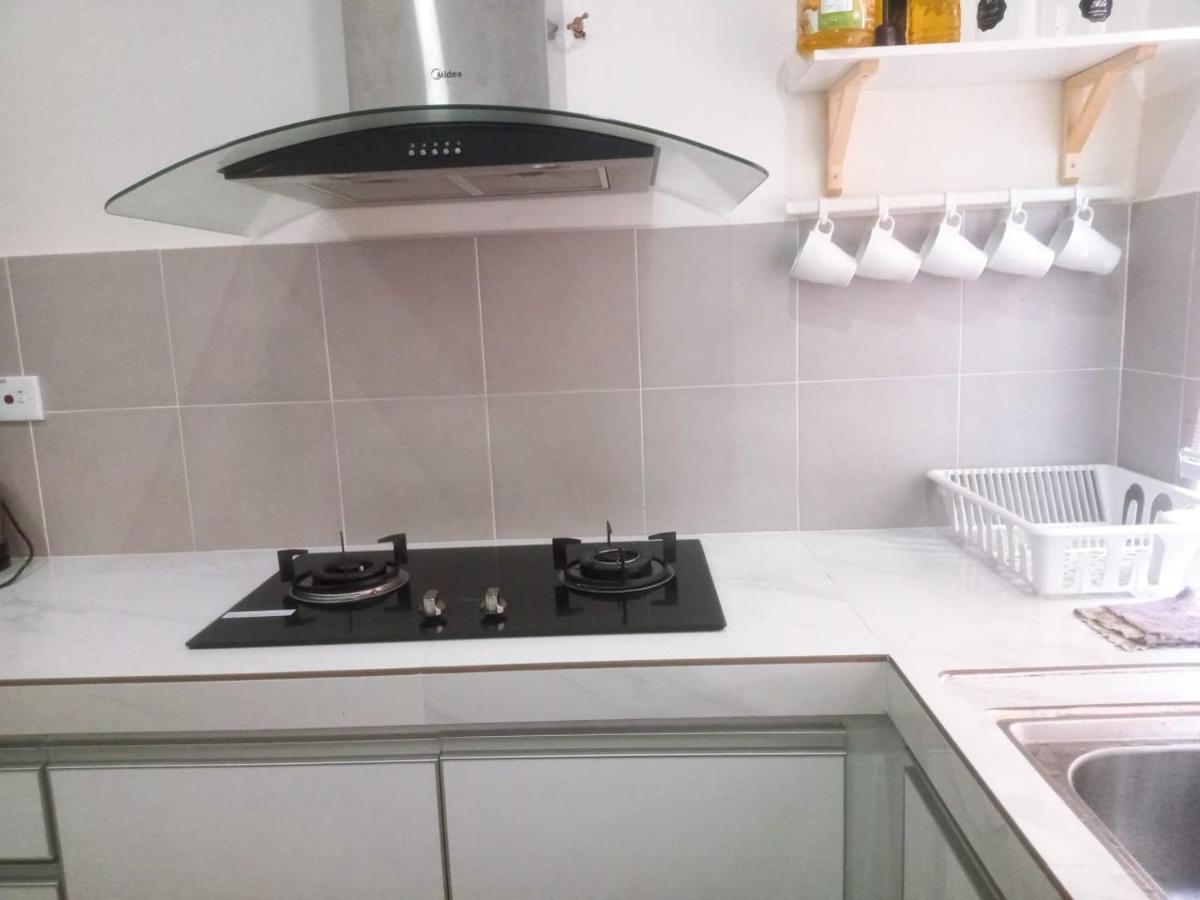Zr D'Chili Homestay, Kemaman Chukai Bagian luar foto