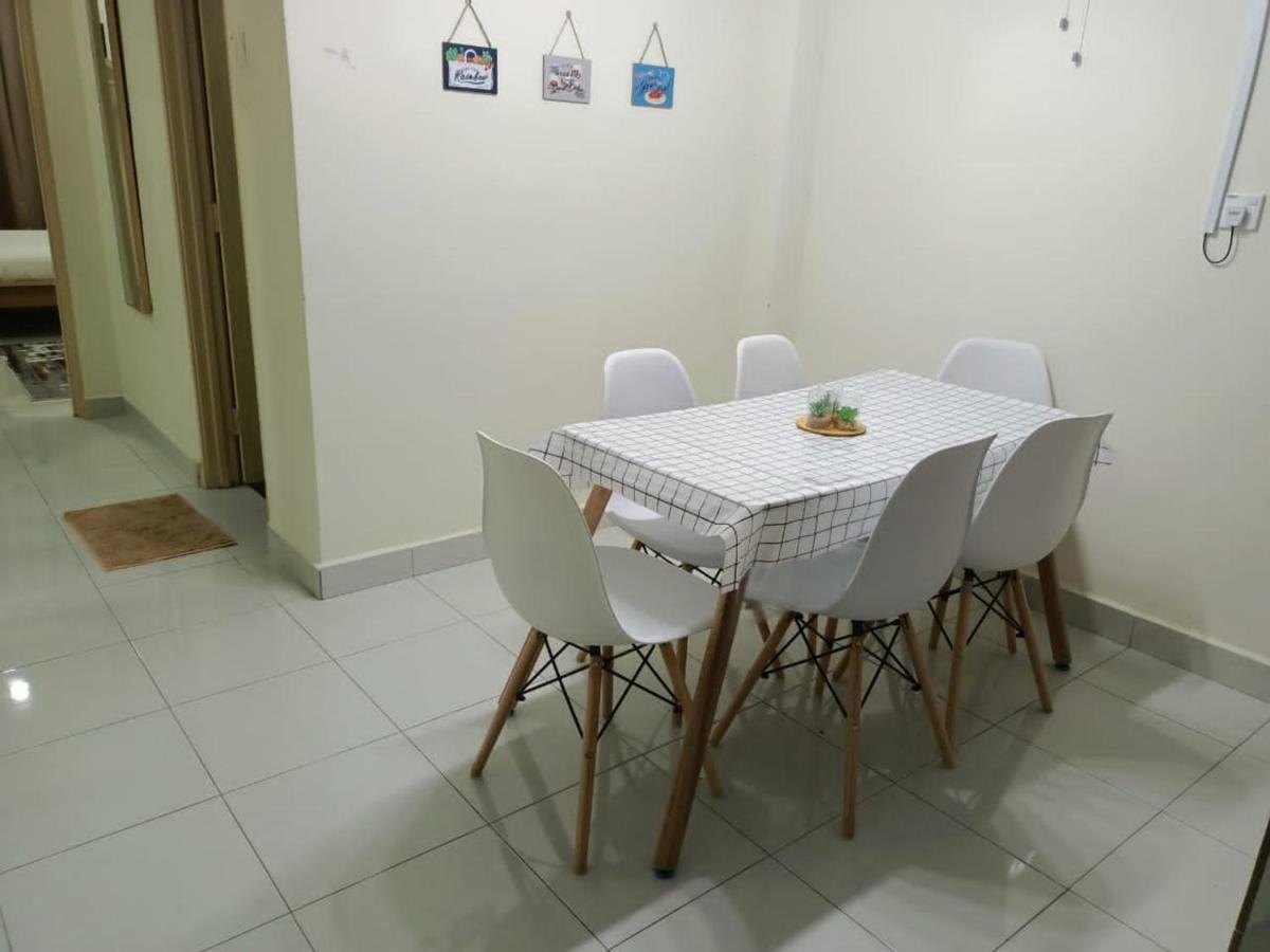 Zr D'Chili Homestay, Kemaman Chukai Bagian luar foto