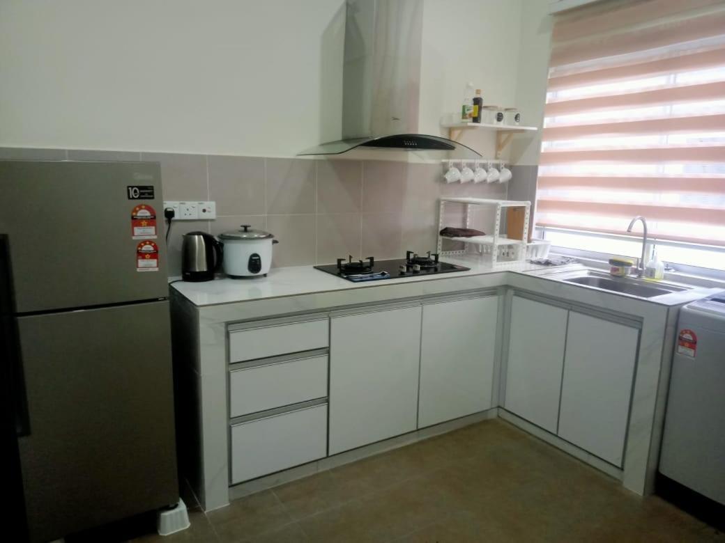 Zr D'Chili Homestay, Kemaman Chukai Bagian luar foto